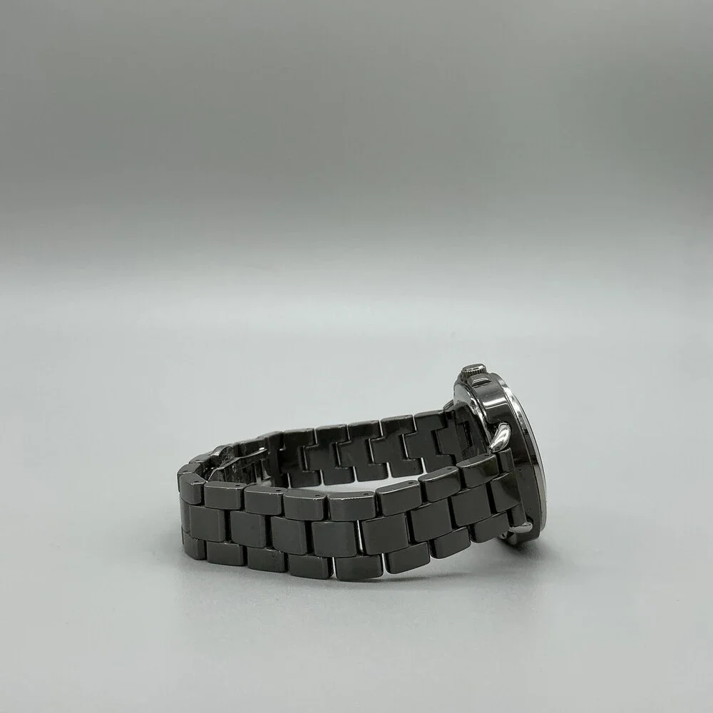 Isaac Mizrahi Live Womens Watch 35mm Gray Stainless Bracelet New Battery 7.5